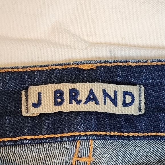 J Brand Scarlett Seven Eights Jeans NWOT Size 26 - Picture 3 of 7